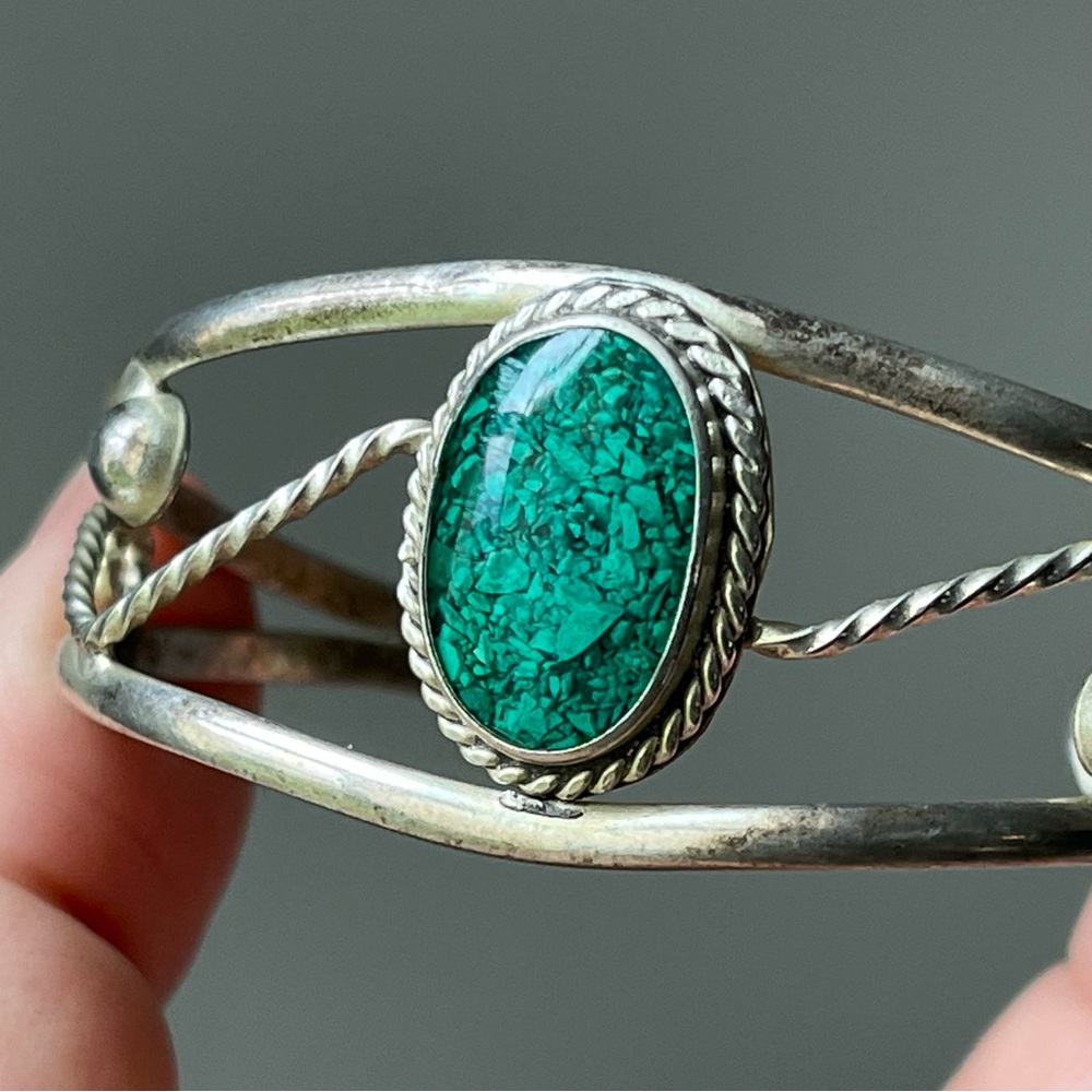 Vintage | Green Turquoise Chip Inlay Stamped Alpaca Mexico Cuff Bracelet